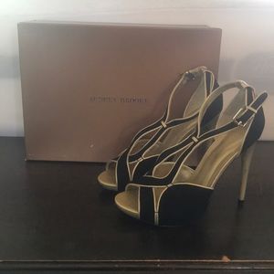 Audrey Brooke “Abbeverly” Black multi suede Heel